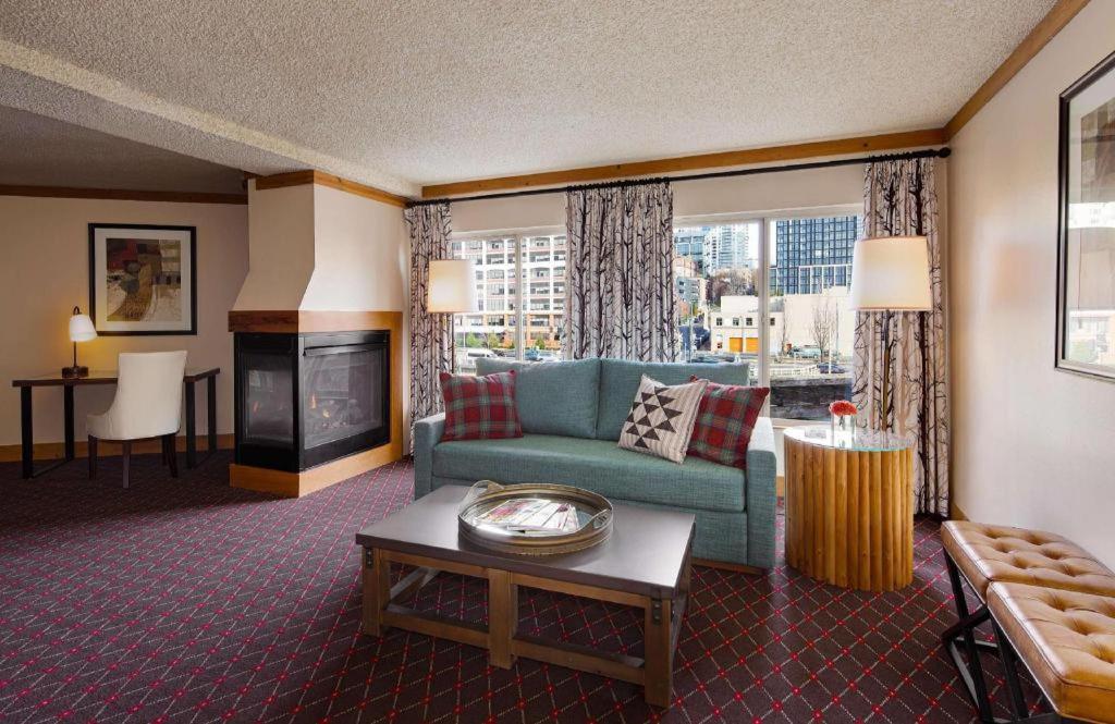 The Edgewater, A Noble House Hotel Сиатъл Екстериор снимка