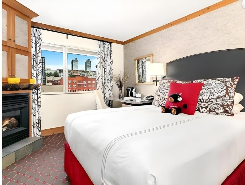 The Edgewater, A Noble House Hotel Сиатъл Екстериор снимка
