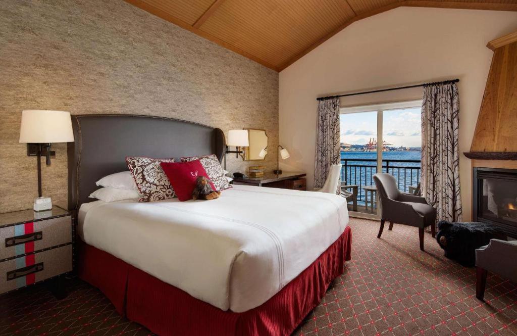 The Edgewater, A Noble House Hotel Сиатъл Екстериор снимка